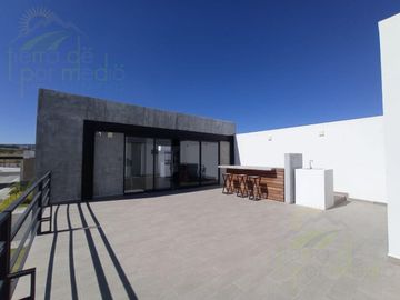 Oportunidad! Casa en Juriquilla de $2,940,000 a $2,790,000!