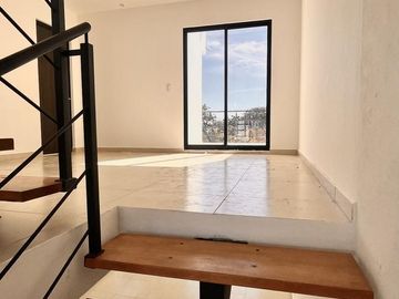 Casa con Recámara en PB y Roof Garden en Juriquilla