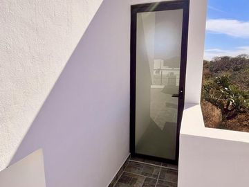 Casa con Recámara en PB y Roof Garden en Juriquilla