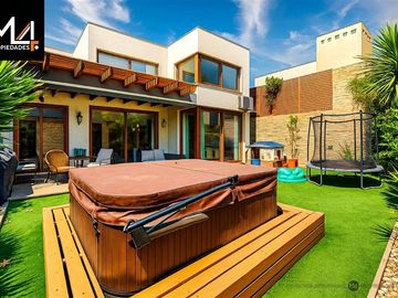 Casa en Venta en Carlos Silva Vildósola / Padre Hurtado