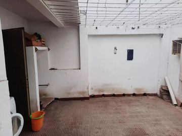 VENTA CASA 2 DORMITORIOS, BARRIO COLON, CORDOBA
