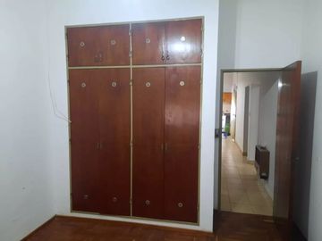 VENTA CASA 2 DORMITORIOS, BARRIO COLON, CORDOBA