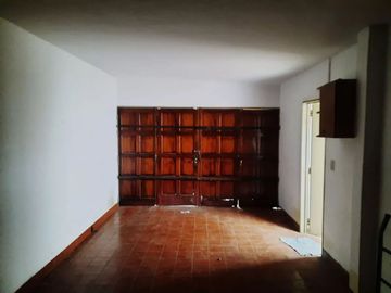 VENTA CASA 2 DORMITORIOS, BARRIO COLON, CORDOBA