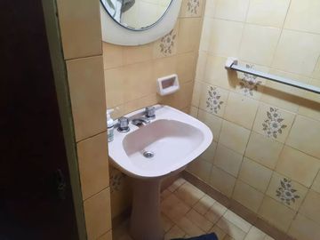 VENTA CASA 2 DORMITORIOS, BARRIO COLON, CORDOBA