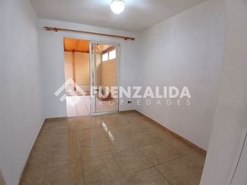 Casa en Venta en Jardines del Valle/ Juan de Dios Malebrán