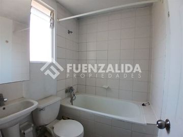 Casa en Venta en Jardines del Valle/ Juan de Dios Malebrán
