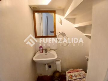 Casa en Venta en Jardines del Valle/ Juan de Dios Malebrán