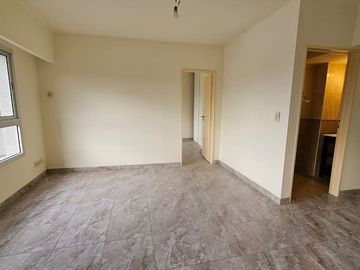 Departamento 2 amb. con pileta en Villa del Parque