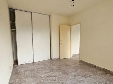 Departamento 2 amb. con pileta en Villa del Parque