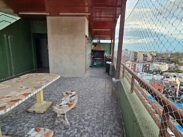 Departamento 2 amb. con pileta en Villa del Parque