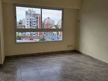 Departamento 2 amb. con pileta en Villa del Parque