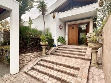 Casa en Venta en Camino De La Posada / Fernandez Mira