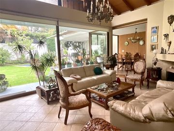 Casa en Venta en Camino De La Posada / Fernandez Mira
