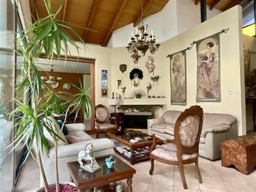 Casa en Venta en Camino De La Posada / Fernandez Mira