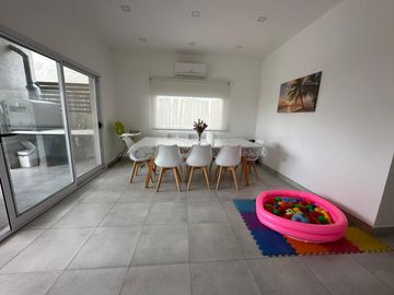 Venta exclusiva casa de campo en Domselaar Chico