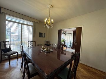 DEPARTAMENTO EN VENTA EN RECOLETA 4 AMBIENTES