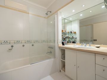 DEPARTAMENTO 5 AMBIENTES EN VENTA PALERMO COCHERA
