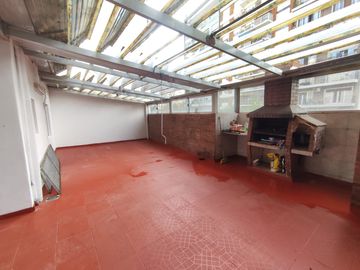PH en Villa Crespo. Terraza propia 170 m2 totales