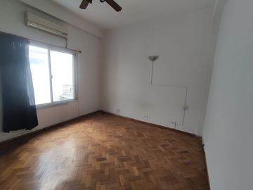 PH en Villa Crespo. Terraza propia 170 m2 totales