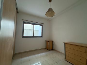 VENTA DEPTO 2 AMB CON  PATIO V.URQUIZA APTO CRED