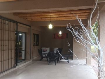 Venta Casa Perdriel Este, Lujan de Cuyo, Mendoza.