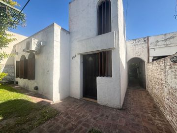 VENTA CASA 4 AMBIENTES SAN A DE PADUA, MERLO