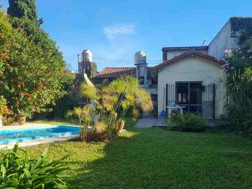 Venta Casa 4 amb, Cochera, Jardin y Pileta, Tigre
