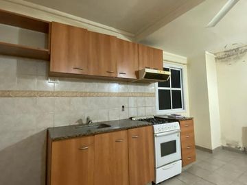 VENTA CASA DUPLEX, BERAZATEGUI