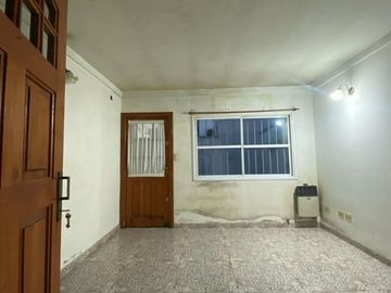 VENTA CASA DUPLEX, BERAZATEGUI