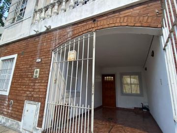 VENTA CASA DUPLEX, BERAZATEGUI