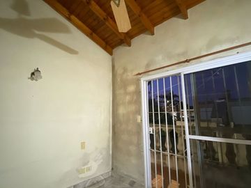 VENTA CASA DUPLEX, BERAZATEGUI