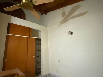 VENTA CASA DUPLEX, BERAZATEGUI