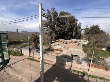 Industrial en Venta en Avenida Portales cercano estación Metro Tren