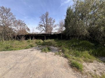 Industrial en Venta en Avenida Portales cercano estación Metro Tren
