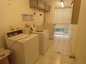 Departamento en Venta en Venta Depto 2H 1B Bodega Rotonda Santa Julia Viña