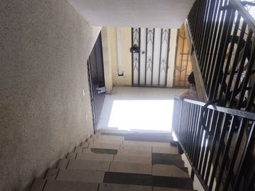 VENTA DEPARTAMENTO 2HAB 1BA CERRO NAVIA