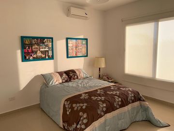 VENTA Casa en San Isidro Labrador al GOLF
