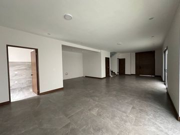 CASA EN VENTA EN LAS ESMERALDAS LOS CRISTALES CARRETERA NACIONAL