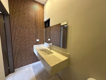 CASA EN VENTA EN CARRETERA NACIONAL BOSQUES DE LAS MISIONES