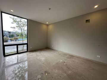 CASA EN VENTA EN CARRETERA NACIONAL BOSQUES DE LAS MISIONES