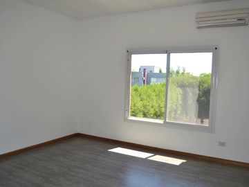 Venta casa San Isidro Labrador VILLANUEVA - APTO CREDITO