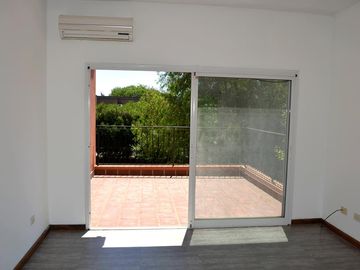 Venta casa San Isidro Labrador VILLANUEVA - APTO CREDITO