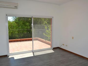 Venta casa San Isidro Labrador VILLANUEVA - APTO CREDITO
