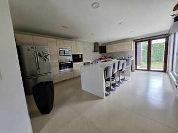 Residencia en Venta en el Mesón Calimaya