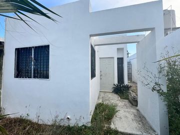 Casa de 1 Planta con 1 Habitación Residencial Cataluña Playa del Carmen Q. Roo