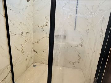 En venta casa funcional con jardín amplio y roof garden en Las Ánimas