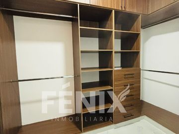 Casa en venta en zona Ánimas- Acabados premium y habitación en planta baja