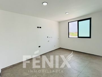 Casa en venta en zona Ánimas- Acabados premium y habitación en planta baja