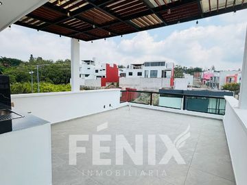 Casa en venta en zona Ánimas- Acabados premium y habitación en planta baja