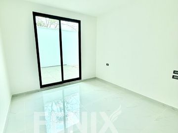 Casa en venta en zona Ánimas- Acabados premium y habitación en planta baja
